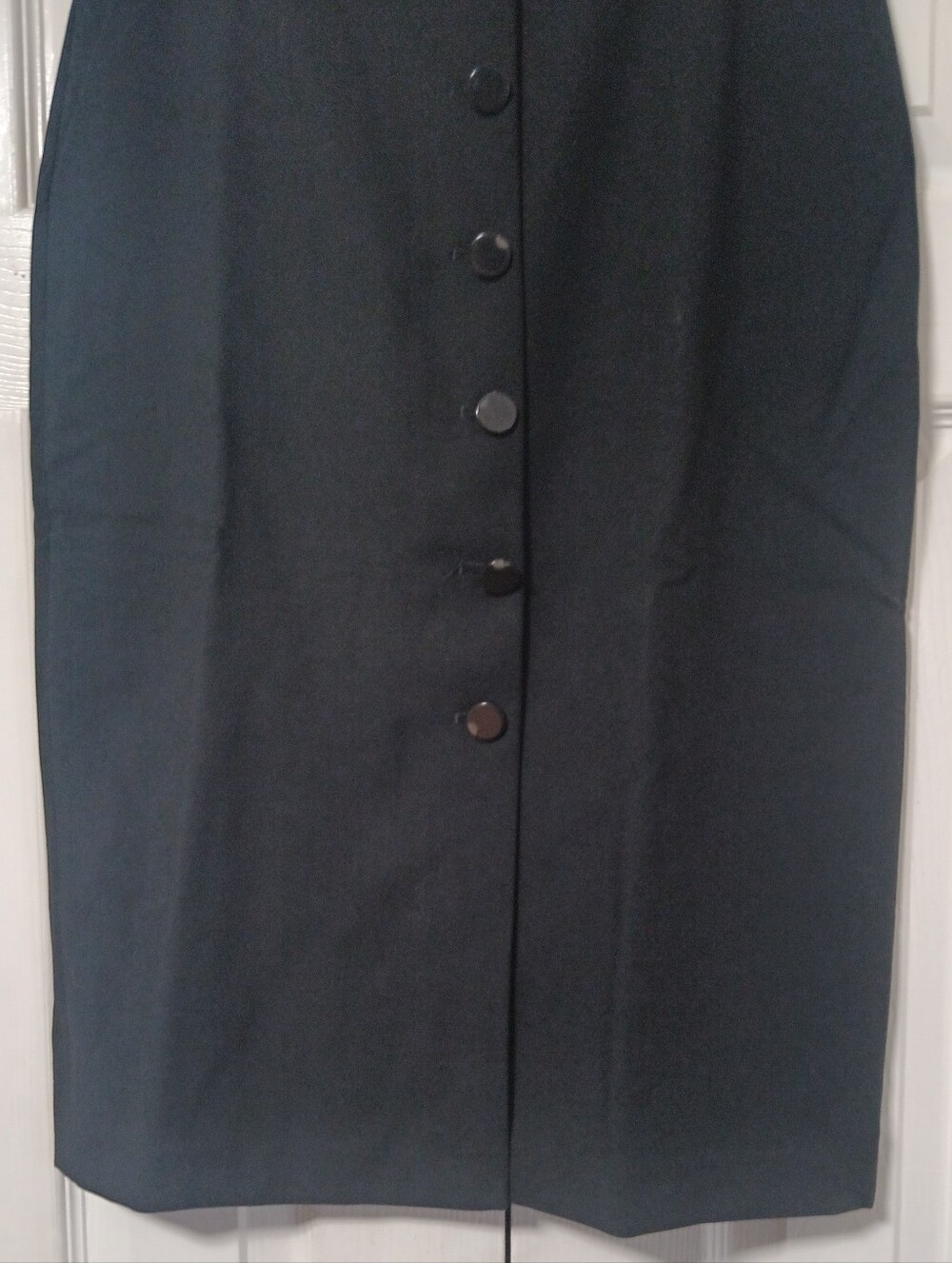 Club Monaco Black Button-Front Midi Skirt - Picture 4 of 12